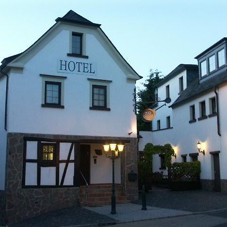 Hotel Restaurant Zur Pfanne Urbar  Extérieur photo